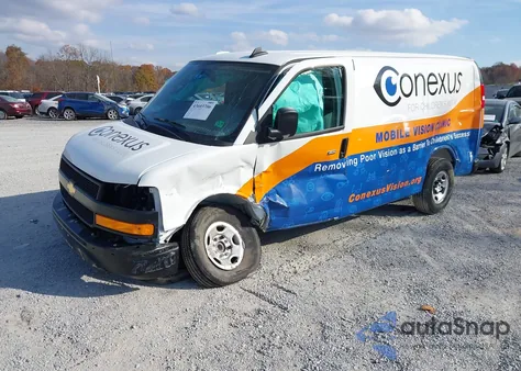 2025 Chevrolet Express Cargo Rwd 2500 Regular Wheelbase Wt from USA, damaged, VIN 1GCWGAF76S1156993